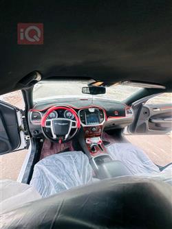 كرايسلر 300